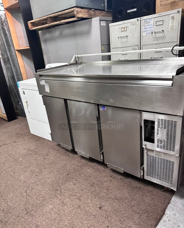 Late Model Randell Commercial Pizza Table 115 Volt Working  - Image 5 of 9
