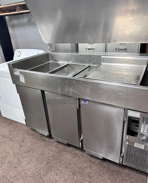 Late Model Randell Commercial Pizza Table 115 Volt Working  - Image 9 of 9