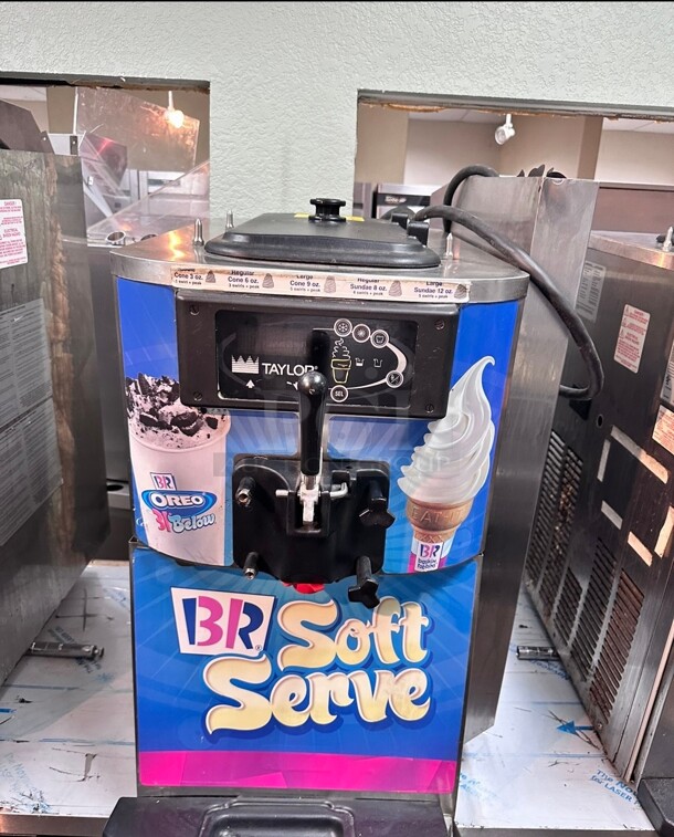 Excellent Condition Taylor C709-27 Counter top Soft Serve Ice Cream Machine 220 Volt 1 Phase Working - Image 1 of 3