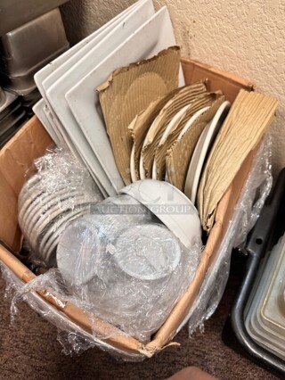 One Lot Of Assorted Serving Plate and Bowls