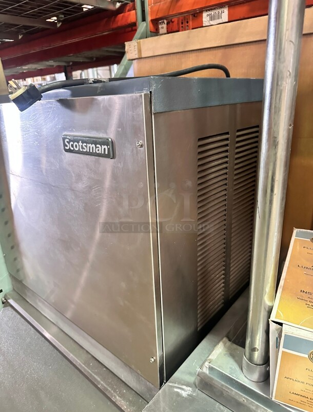 Nice Scotsman CME256 307 lb per day  Ice Machine Maker With Ice Bin 115 Volt Working - Image 4 of 8