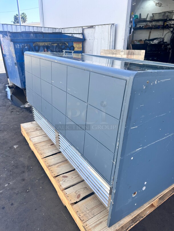 Late Model Gelo Standard 68 inch SCACCO MATTO Ice Cream Show Case 220 Volt Working - Image 2 of 8