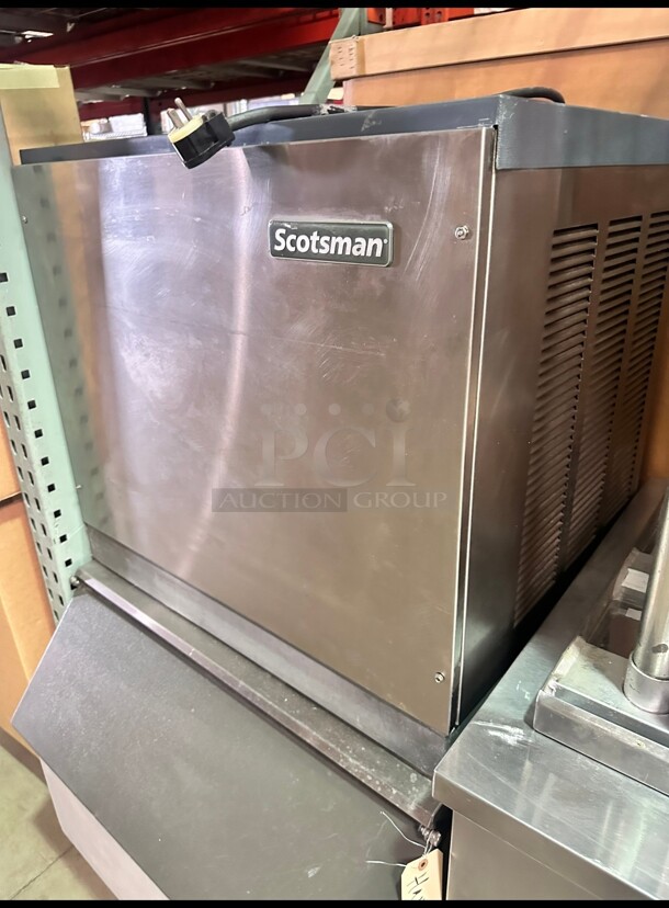 Nice Scotsman CME256 307 lb per day  Ice Machine Maker With Ice Bin 115 Volt Working - Image 5 of 8