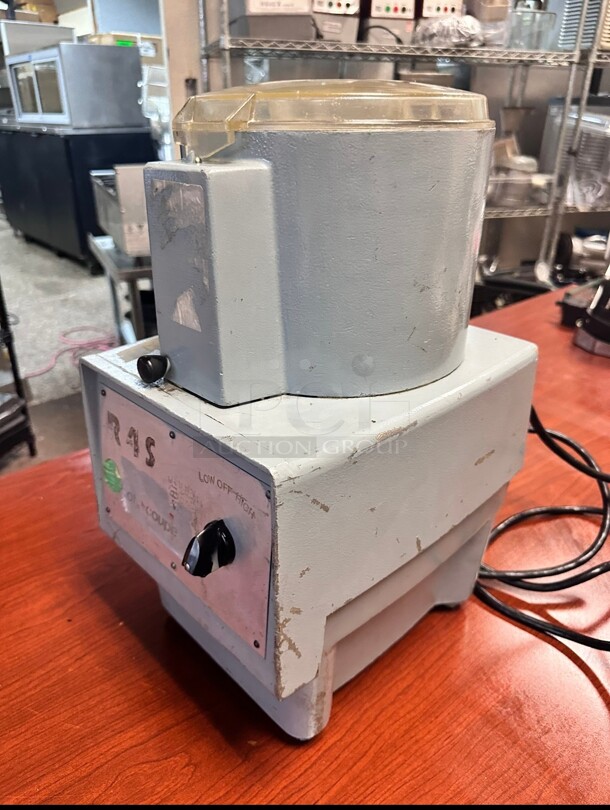 Heavy Duty Robot Coupe R4S 2-Speed Commercial Food Processor w/ 4 1/2 qt Bowl, 120v Working 'Missing Blade'  - Image 2 of 7