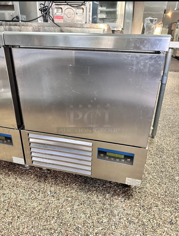 New Beverage Air BCF44/24-4 Blast Chiller/Freezer Reach-In Unit, 4 Pan Capacity 220 Volt 1 Phase Working Made In Italy - Image 2 of 9