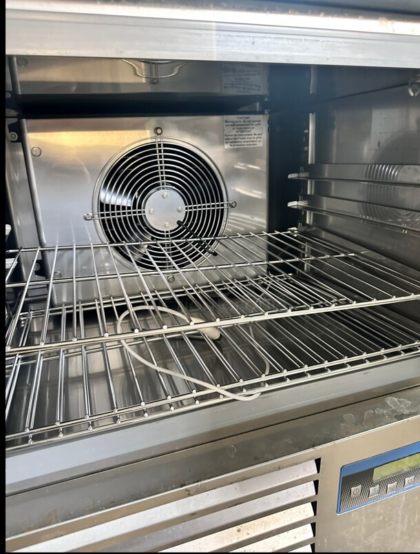 New Beverage Air BCF44/24-4 Blast Chiller/Freezer Reach-In Unit, 4 Pan Capacity 220 Volt 1 Phase Working Made In Italy - Image 7 of 9