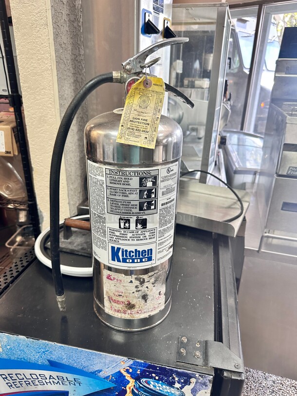 Kitchen One KS-6000 Pyro-Chem Fire Extinguisher Working - Image 5 of 5