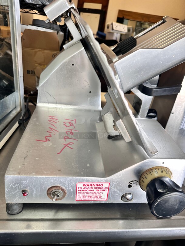 Berkel B12-SLC 12 inch Medium-Duty Gravity Feed Manual Meat Slicer - 1/2 hp Working - Image 10 of 10