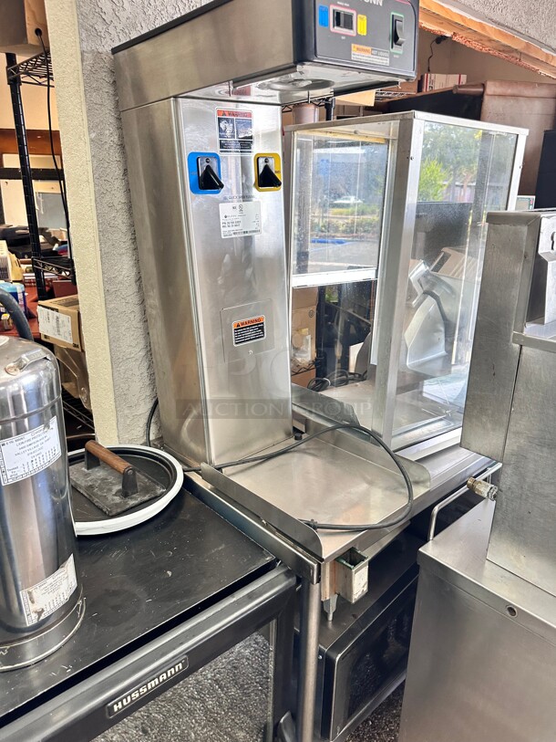 Excellent Condition Bunn 36700.0301 TB6Q Quick Brew Twin 3 Gallon Iced Tea Brewer - 120V Working - Image 5 of 8