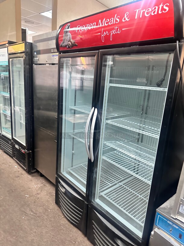Late Model Minus Forty 43-UDGF 43 Cu Ft Double Door Freezer 115 Volt Working - Image 7 of 10