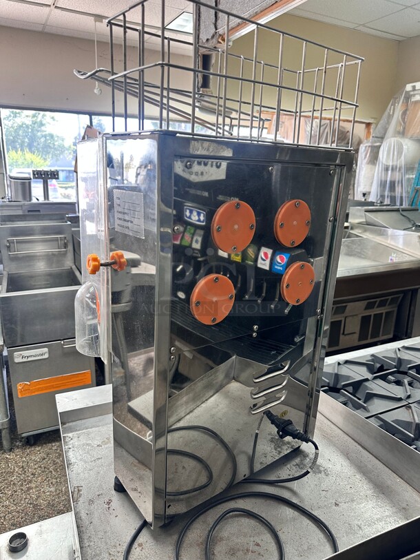 Commercial Automatic Orange Juicer 115 Volt Working - Image 6 of 6