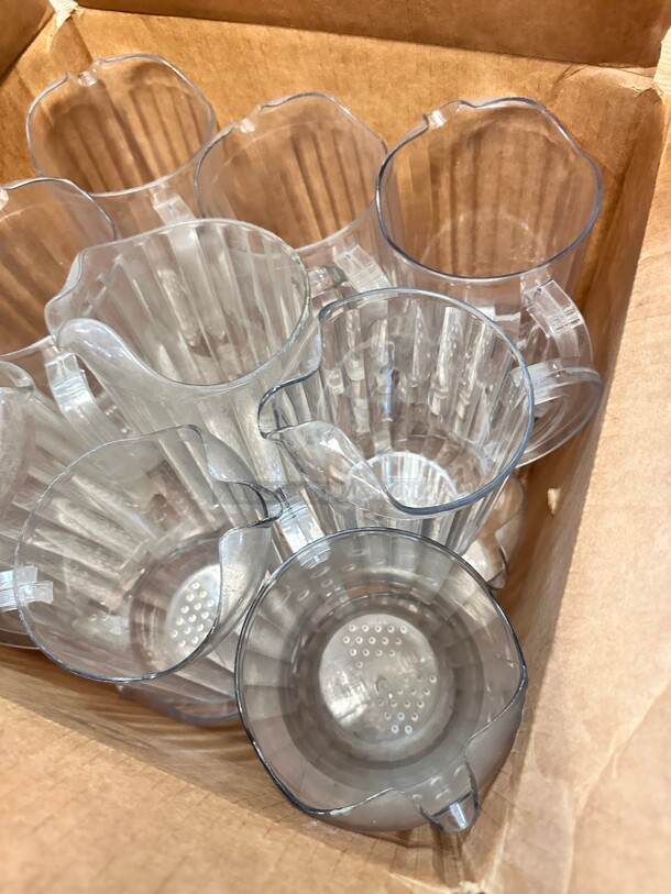 Plastic Pitchers - Image 5 of 5