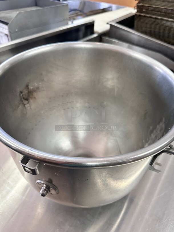 Hobart Stainless Steel Bowl for Hobart 20 QT Legacy Mixer NSF - Image 3 of 4