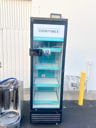 Excellent Condition Atosa P380WA Single Glass Door Display Fridge 115 Volt Working