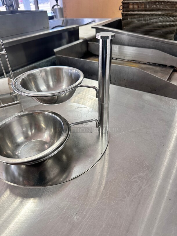 Metal Holder - Image 3 of 4