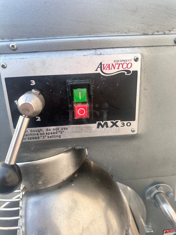 Excellent Condition Avantco MX30 30 Qt. Planetary Floor Dough Mixer with Guard With Two Attachments - 120V, 1 3/4 hp Working - Image 7 of 7