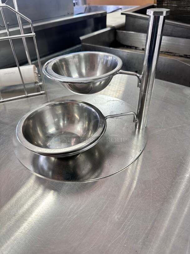 Metal Holder - Image 4 of 4