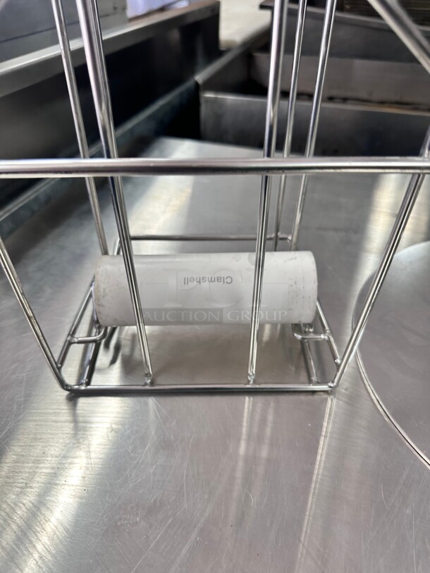 Metal Holder - Image 5 of 6
