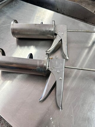 Choice 1/2, 1/3, and 2/3 oz. Adjustable Stainless Steel Sauce Gun / Dispenser