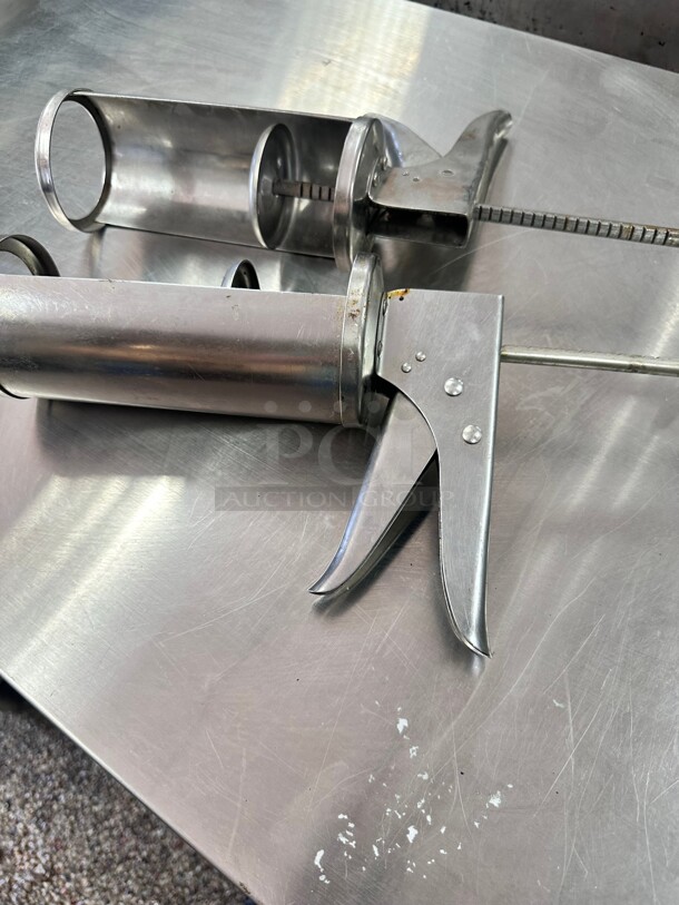 Choice 1/2, 1/3, and 2/3 oz. Adjustable Stainless Steel Sauce Gun / Dispenser - Image 4 of 7