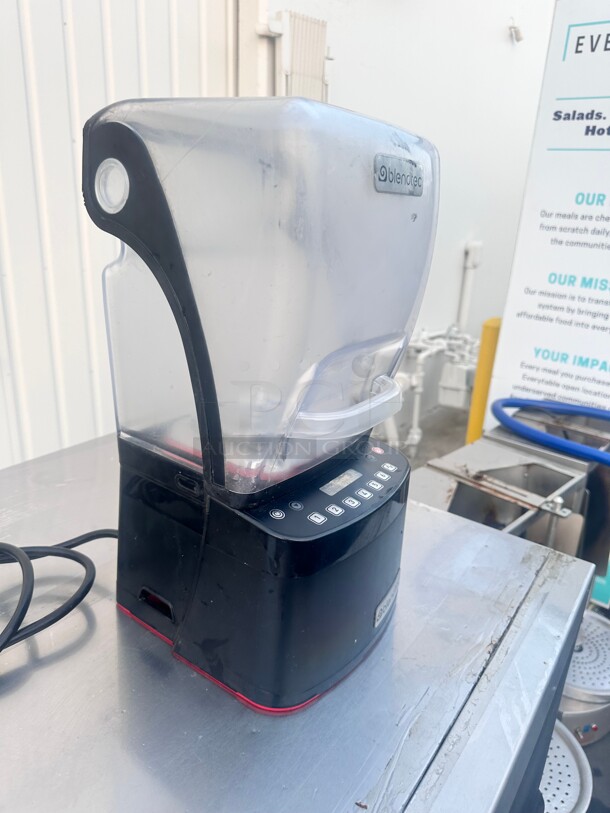 Excellent Condition Blendtec CQB1 Stealth Commercial Blender with Sound Enclosure 120V Working - Image 7 of 7