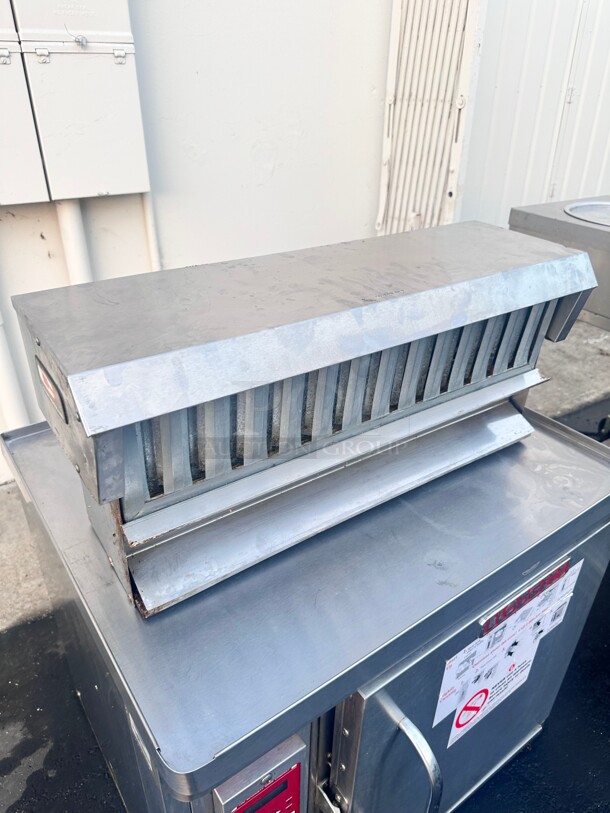 Excellent Condition Carter Hoffmann 16090-3810 Wall Mounting Grease Hood 220 Volt Working - Image 1 of 7