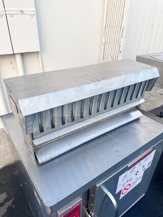 Excellent Condition Carter Hoffmann 16090-3810 Wall Mounting Grease Hood 220 Volt Working