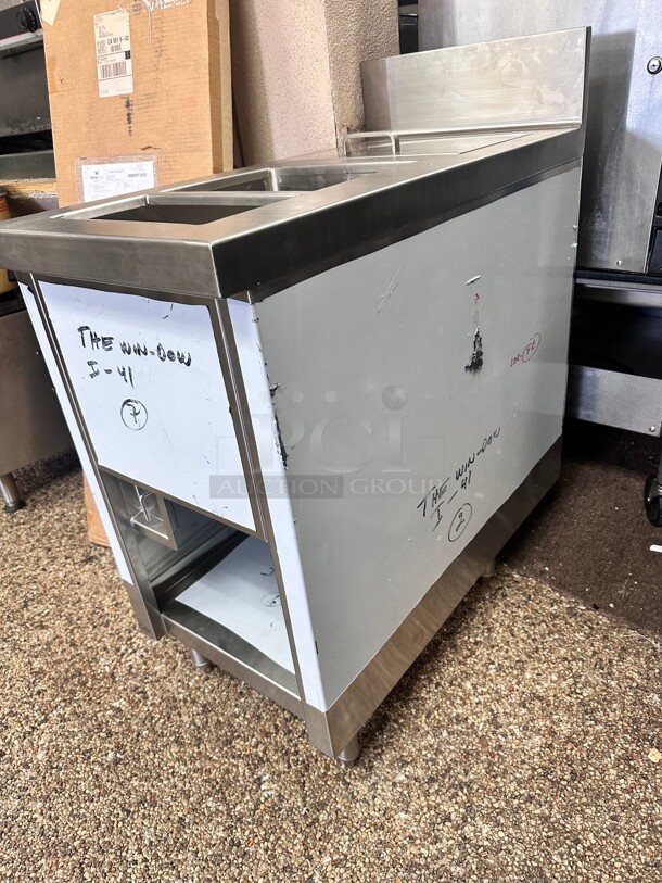 New Commercial Fully Stainless Steel Sink 19x37x42 - Image 3 of 7
