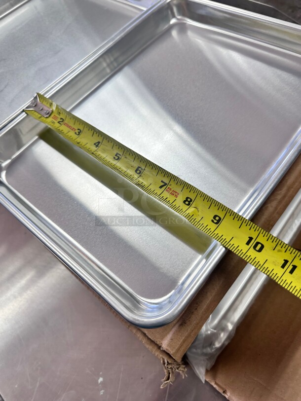 New Winco ALXP-1013 1/4 Quarter Size Bun / Sheet Pan - 13 x 9 1/2, 20 gauge Aluminum - Image 2 of 8