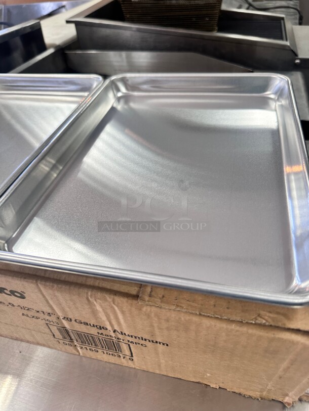 New Winco ALXP-1013 1/4 Quarter Size Bun / Sheet Pan - 13 x 9 1/2, 20 gauge Aluminum - Image 8 of 8