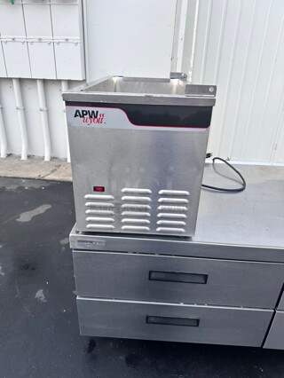 Excellent Condition APW Wyott CTCW-43 Countertop Cold Food Well - 120V Working
