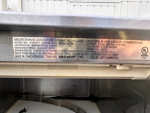 Sharp R-25JTF 2100w Commercial Microwave Oven with Touch Pad, 220v/1ph Working - Image 2 of 5