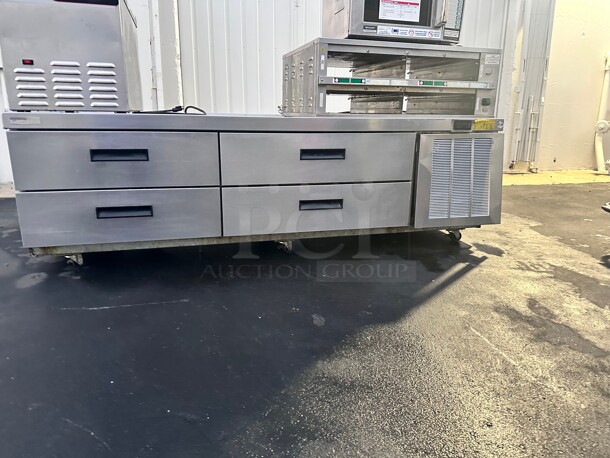 Excellent Condition Delfield F2973CP 73 inch Chef Base w/ (4) Drawers - 115v Working - Image 4 of 5