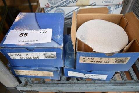 4 Boxes of 100 BRAND NEW! 2N-332-180 Nature NZ Pads. 4 Times Your Bid!