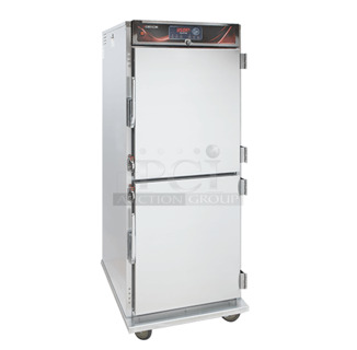 BRAND NEW SCRATCH AND DENT! CresCor RO-151-FUA-18D Stainless Steel Commercial QuikTherm Retherm Oven on Commercial Casters. Cannot Test Due To Plug Style