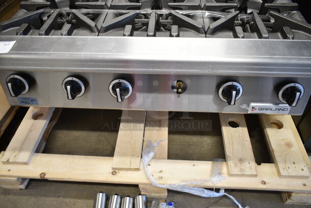 BRAND NEW SCRATCH AND DENT! 2023 Garland GTOG36-6 Stainless Steel Commercial Countertop Propane Gas Powered 6 Burner Range.  - Image 4 of 6