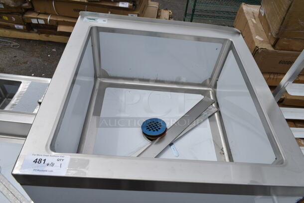 BRAND NEW SCRATCH AND DENT! Regency 600SM242412 16-Gauge Stainless Steel One Compartment Floor Mop Sink - 24" x 24" x 12" Bowl - Image 3 of 5