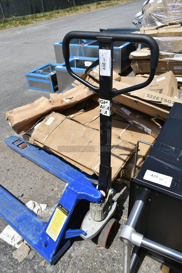 BRAND NEW SCRATCH AND DENT! Lavex 481LPT274866 27" x 48" Pallet Jack - 6600 lb. Capacity - Image 4 of 6