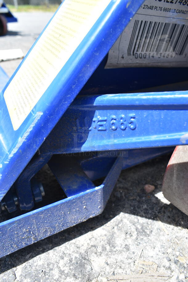 BRAND NEW SCRATCH AND DENT! Lavex 481LPT274866 27" x 48" Pallet Jack - 6600 lb. Capacity - Image 5 of 6