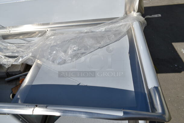 BRAND NEW SCRATCH AND DENT! Regency Spec Line Stainless Steel Commercial 3 Bay Sink w/ Dual Drain Boards. Bays 24x24x14. No Legs.  - Image 3 of 8