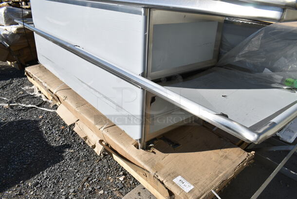 BRAND NEW SCRATCH AND DENT! Regency Spec Line Stainless Steel Commercial 3 Bay Sink w/ Dual Drain Boards. Bays 24x24x14. No Legs.  - Image 2 of 8