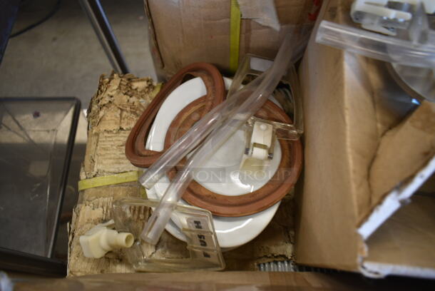 PALLET LOT of 35 BRAND NEW Boxes Including 2 Boxes Reco C652-21 Mugs, Vassar White Cups, C962-31NOTT 10-3/8" Plates, Oval Plates, Tea Saucers. 35 Times Your Bid! - Image 8 of 11