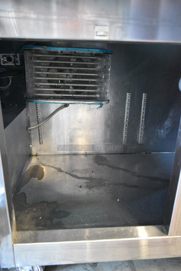 2014 Leader PT72 S/C Stainless Steel Commercial Pizza Prep Table w/ Oversized Stone Cutting Board on Commercial Casters. 115 Volts, 1 Phase. Tested and Working! - Image 7 of 9