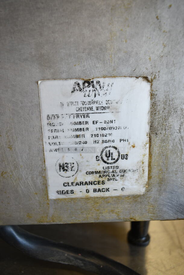 APW Wyott EF-30NT Stainless Steel Commercial Countertop Electric Powered 2 Bay Fryer. 208/240 Volts.  - Image 5 of 5