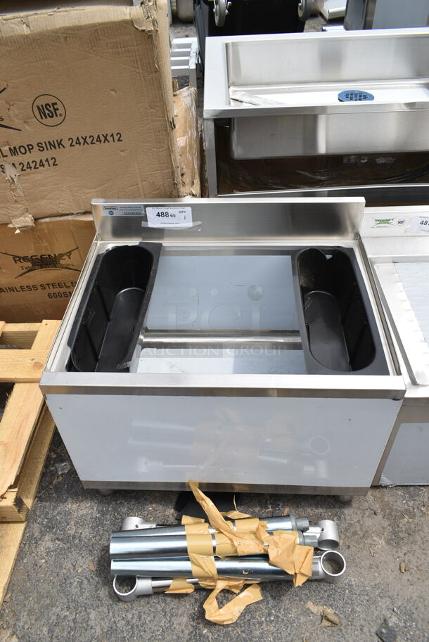 BRAND NEW SCRATCH AND DENT! Steelton 522UIB1824 Stainless Steel 18" x 24" Underbar Ice Bin with Bottle Holders - 77 lb. - Image 2 of 5