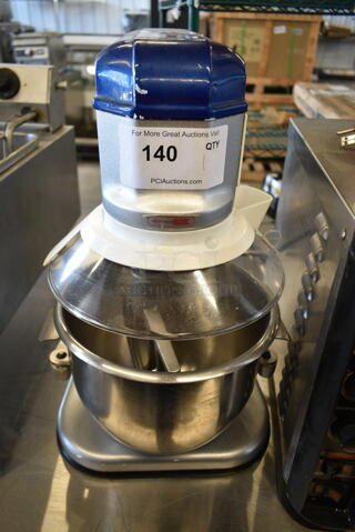 Vollrath MIX1007 Metal Commercial Countertop 7 Quart Planetary Mixer w/ Stainless Steel Mixing Bowl, Plastic Bowl Guard and Paddle Attachment. 110-120 Volts, 1 Phase. Tested and Does Not Power On