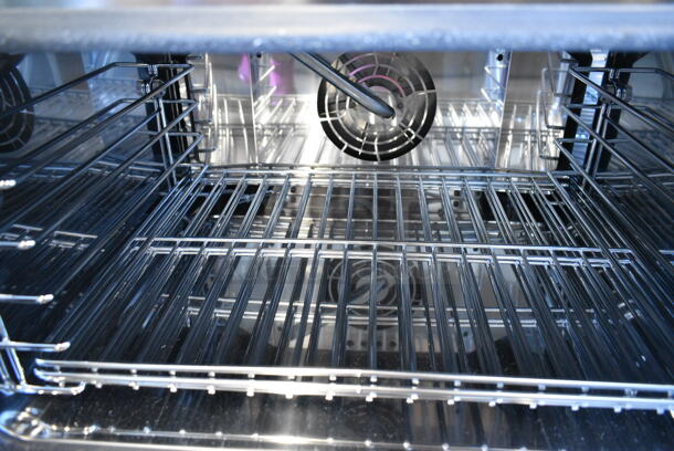 BRAND NEW SCRATCH AND DENT! Cooking Performance Group CPG 351COHT3A Stainless Steel Commercial Electric Thermostatic Countertop 3 Tray Half Size Convection Oven with Steam Injection. See Pictures For Broken Glass. 120 Volts, 1 Phase. Tested and Working! - Image 4 of 5