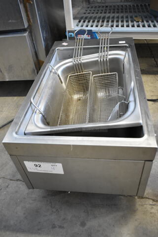Star Stainless Steel Commercial Food Warmer w/ Fryer Insert and 2 Fry Baskets. Tested and Working!