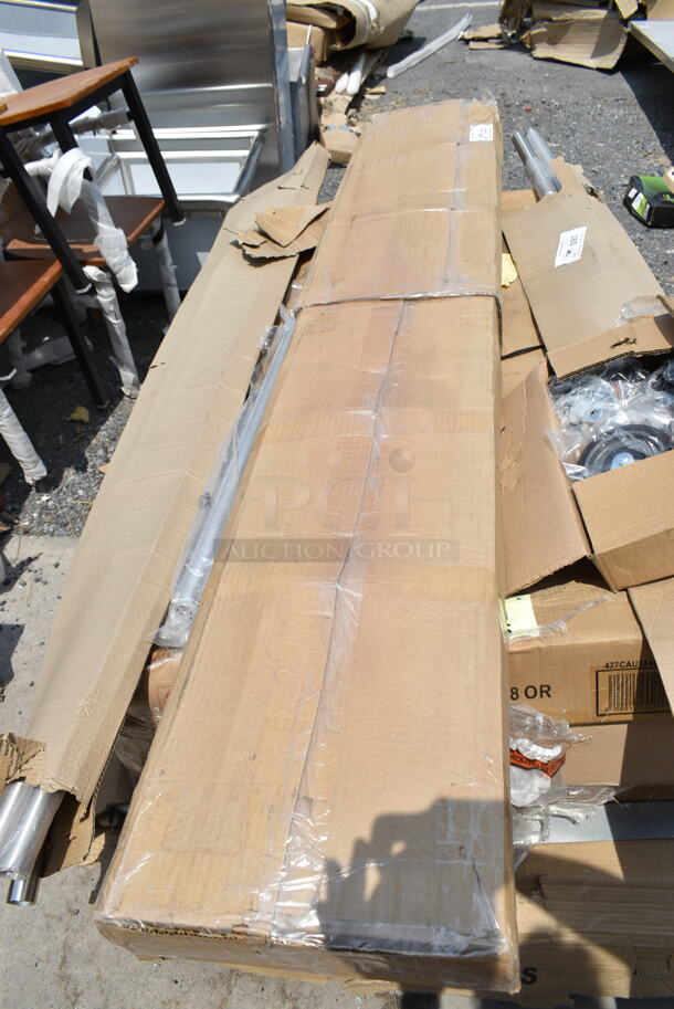 BRAND NEW SCRATCH AND DENT! PR00033452 WPB00081-197 Butcher Block Cutting Board.  - Image 3 of 6