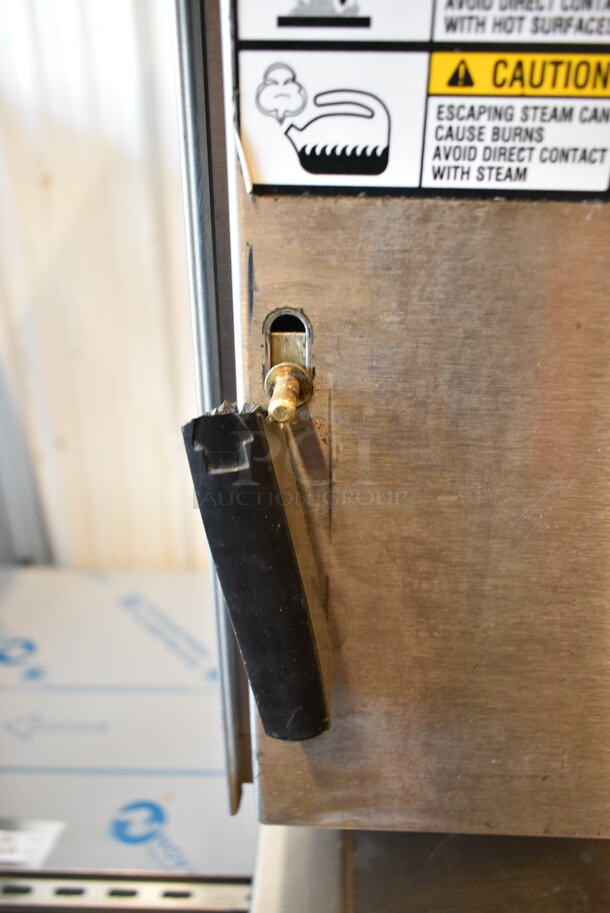 Groen HyPer Steam HY-6G Stainless Steel Commercial Propane Gas Powered 2 Deck Steam Cabinet. 90,000 BTU - Image 5 of 7